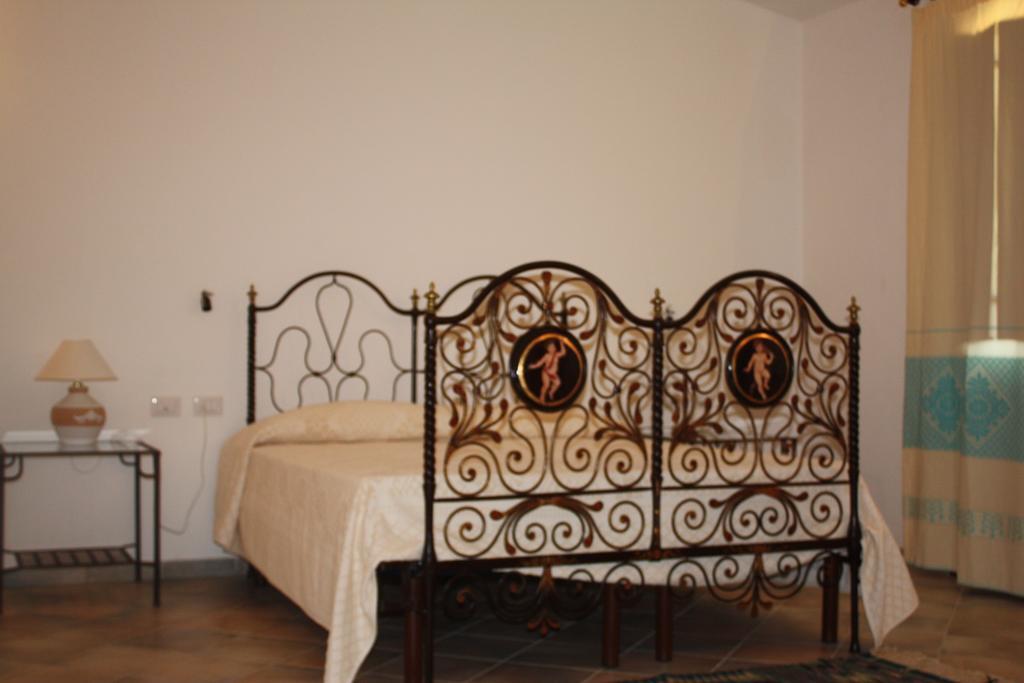 Vila Ermosuras Nuoro  Pokoj fotografie